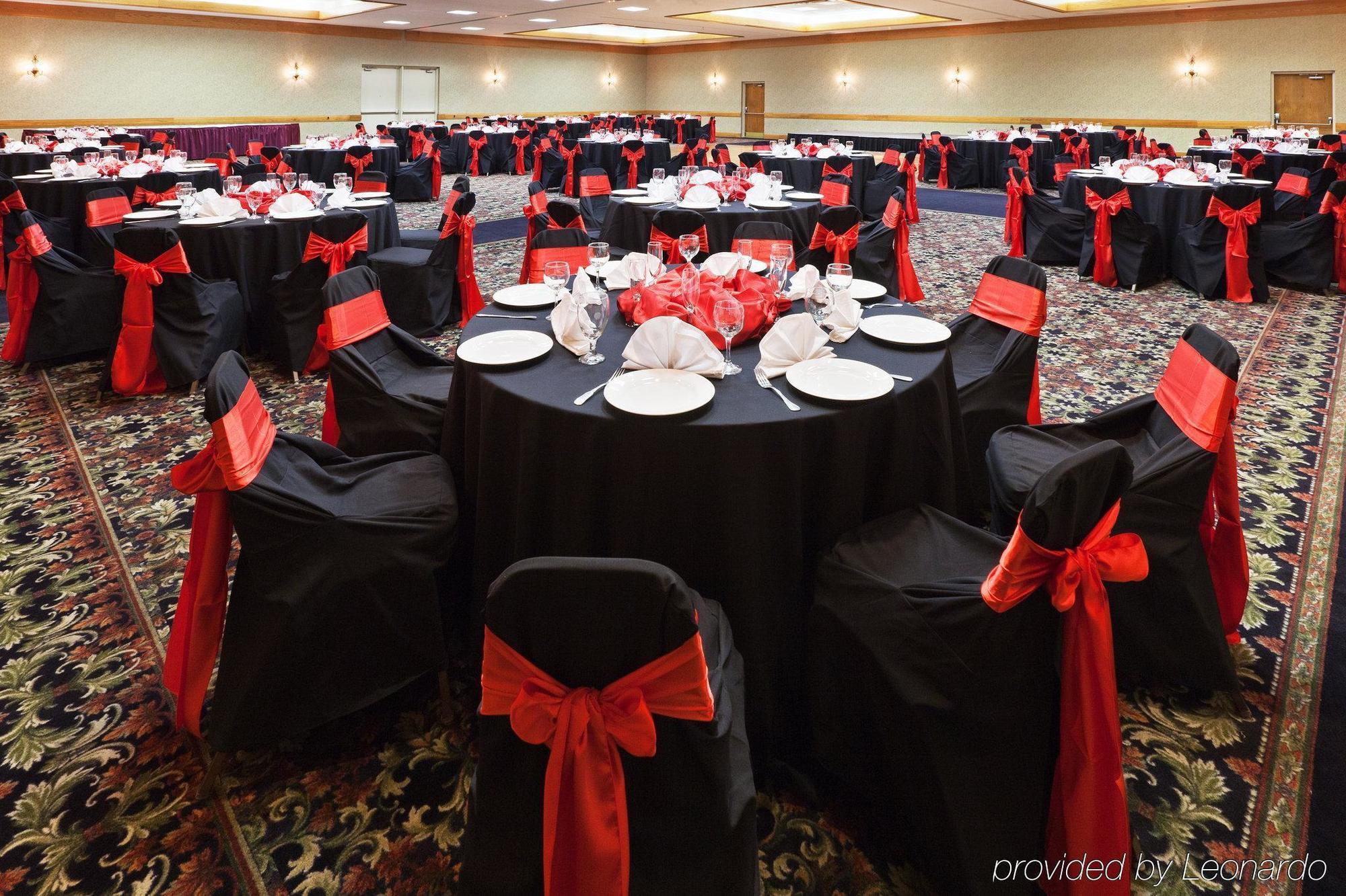 Comfort Inn & Suites Plano East Restaurant foto